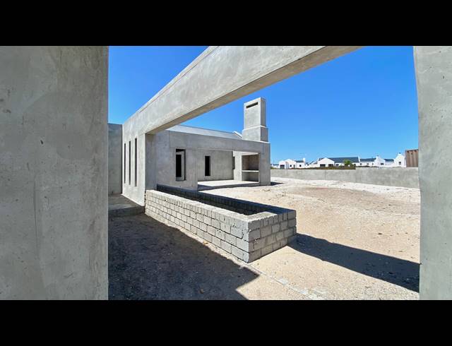 3 BEDROOM HOUSE FOR SALE IN ATLANTIC SANDS PRIVATE ESTATE